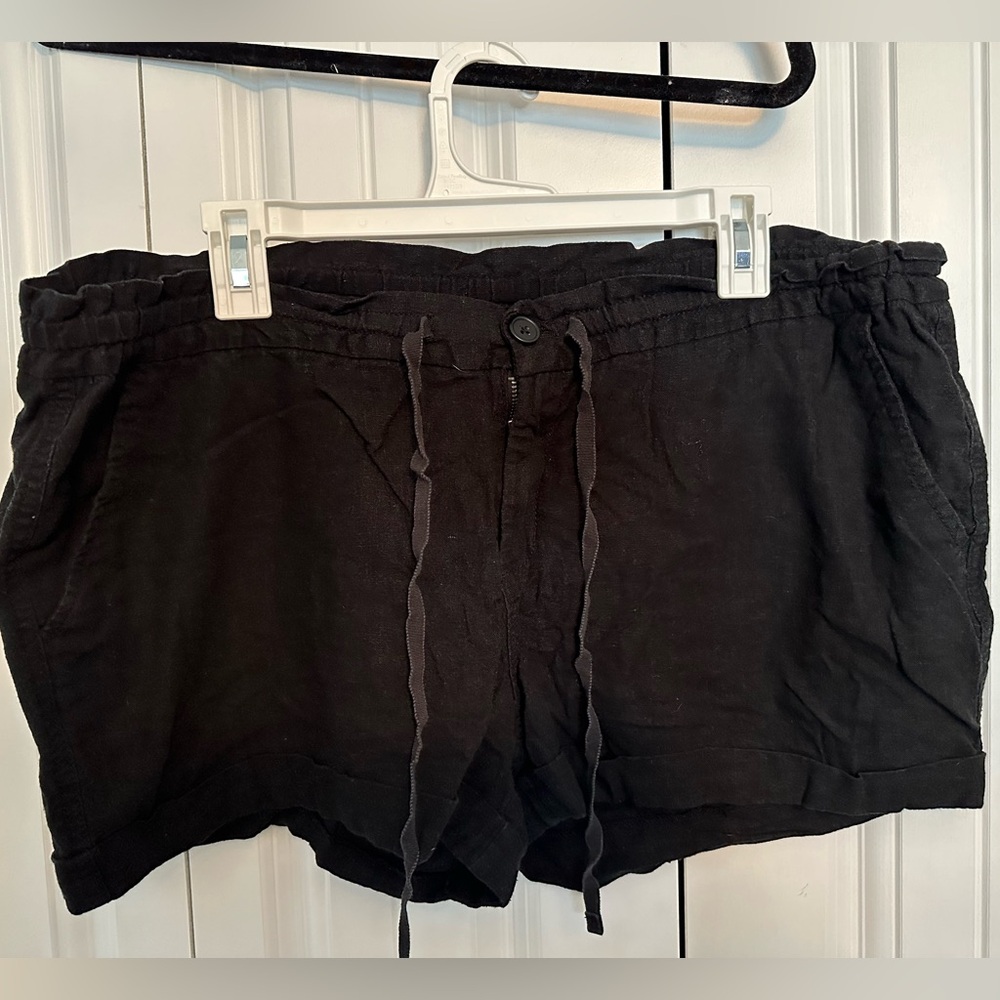 Black Old Navy Linen Shorts